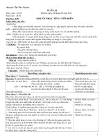 khúc hát ru nhũng em bé lón trên lung mẹ