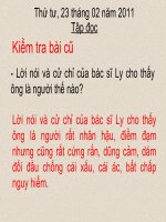 bài thơ về tiểu đội xe không kính lớp 4