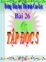 Tap doc lop 5 bai: Nghia thay tro