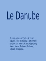 Cảnh đẹp bên sông Đa-nuýp