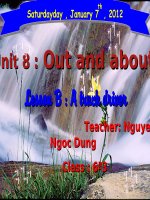 Bài giảng điện tử tham khảo thao giảng, thi GV Anh 6 Unit 8 Out and about (32)
