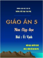Tập đọc Ut Vinh  lợp 5