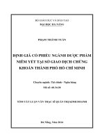 Định giá cổ phiếu ngành dược phẩm niêm yết tại sở giao dịch chứng khoán thành phố Hồ Chí Minh