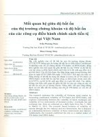 Mối quan hệ giữa độ bất ổn của thị trường chứng khoán và độ bất ổn của các công cụ điều hành chính sách tiền tệ tại việt nam 