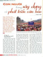 Con người trong xây dựng và phát triển văn hóa 
