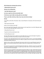 Nhân dân ta thường nhắc nhở nhau Không thầy đố mày làm nên Nhưng có lúc lại khẳng định Học thầy không tày học bạn Hai câu tục ngữ đó có chỗ nào mâu thuẫn nhau?