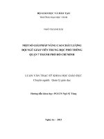 Một số giải pháp nâng cao chất lượng đội ngũ giáo viên trung học phổ thông quận 7 thành phố Hồ Chí Minh