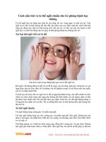 Cách cầm bút và tư thế ngồi chuẩn cho trẻ phòng bệnh học đường