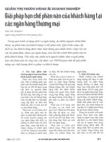 Giải pháp hạn chế phàn nàn của khách hàng tại các ngân hàng thương mại 