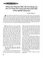 Nâng cao năng lực tiếp cận thị trường cho phụ nữ nông thôn trong quá trình phát triển nông nghiệp hàng hóa 