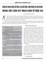 Chăm sóc khách hàng để nâng cao khả năng cạnh tranh của ngân hàng trong bối cảnh suy thoái kinh tế hiện nay 