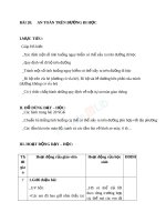 Giáo án TNXH 1 bài an toàn trên đường đi học (3) 