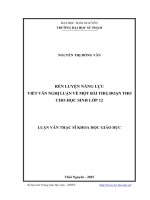 Rèn luyện năng lực viết văn nghị luận về một bài thơ, đoạn thơ cho học sinh lớp 12