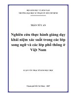 Nghiên cứu thực hành giảng dạy khái niệm xác suất trong các lớp song ngữ và các lớp phổ thông ở Việt Nam