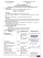 Thể dục 11 HK1, mẫu  2015-2016
