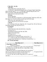 Tách gộp 4 đối tượng thành hai nhóm đối tượng