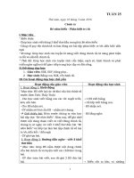 Tuan 25 - CHINH TA - Bé nhìn biển