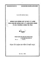 Nâng cao năng lực tư duy lý luận cho cán bộ giảng dạy lý luận mác lê nin ở các trường chính trị tỉnh 