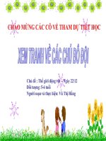 Xem tranh về các chú bộ đội