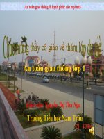 Bài 4. Đi bộ an toàn trên đường