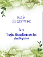 Chuyện Ai Đáng Khen Nhiều Hơn