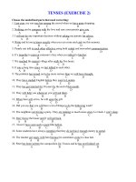 bai tap tieng anh lop 11  tense 2 