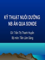CHO BENH NHAN AN QUA ONG THONG