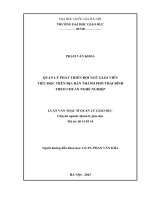 Quản lý phát triển đội ngũ giáo viên tiểu học trên địa bàn thành phố thái bình theo chuẩn nghề nghiệp 