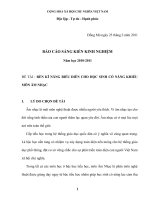 RÈN kĩ NĂNG BIỂU DIỄN CHO học SINH có NĂNG KHIẾU môn âm NHẠC 