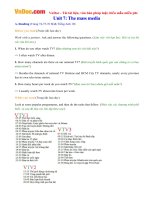 Giải bài tập SGK tiếng Anh lớp 10 Unit 7: The Mass Media