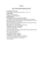 KỸ NĂNG XỬ LÝ KHI GẶP TAI NẠN