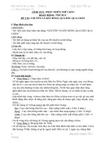 chuyền bóng uqa đầu qua chân 