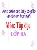 Tuần 7. Trận bóng dưới lòng đường