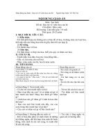 Hoạt động tạo hình - Dạy trẻ vẽ vườn hoa của bé