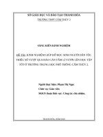 Kinh nghiệm giúp đỡ học sinh người dân tộc thiểu số vượt qua rào cản tâm lý vươn lên học tập tốt ở trường THPT cẩm thủy 2 