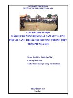 Giáo dục kỹ năng kiểm soát cảm xúc và ứng phó với căng thẳng cho học sinh trường THPT trần phú nga sơn 