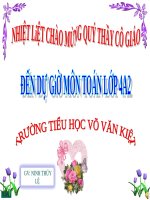 Biểu thức có chứa ba chữ