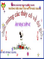 Tiết 30. Ôn tập 2 bài hát: Chú voi con ở Bản Đôn, Thiếu nhi thế giới liên hoan