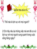 Bài 11. Giữ gìn các công trình công cộng