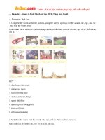 giai bai tap sbt tieng anh lop 8 chuong trinh moi unit 3 peoples of vietnam