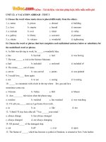 bai tap tieng anh lop 8 unit 12 a vacation abroad co dap an 3