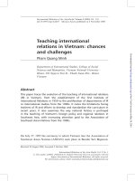 DSpace at VNU: Teaching international relations in Vietnam: chances and challenges
