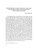 DSpace at VNU: Thách thức đặt ra đối với đội ngũ giảng viên các trường đại học ngành nghệ thuật trong thời kỳ hội nhập