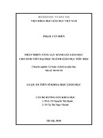 Phát triển năng lực đánh giá giáo dục cho sinh viên đại học ngành giáo dục tiểu học