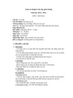 giáo án âm nhạc đình Chủ đề nhánh: Họ hàng của bé Tên hoạt động: Dạy vận động : Múa cho mẹ xem  Nghe hát : Ba ngọn nến lung linh ; Trò chơi: Nhận hình đoán tên bài hát.