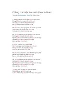 Hợp âm guitar chàng trai mặc áo xanh 