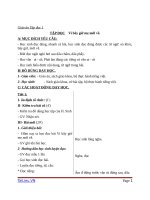 Giáo án Tiếng Việt 1 chủ điểm 5: Tập đọc Vì bây giờ mẹ mới về