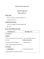 Giáo án Tiếng Việt 2 tuần 4 bài: Chính tả  Nghe  viết: Trên chiếc bè. Phân biệt IÊYÊ, RDGI, ÂNÂNG
