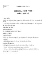 Giáo án Tiếng Việt 2 tuần 4 bài: Chính tả  Nghe  viết: Trên chiếc bè. Phân biệt IÊYÊ, RDGI, ÂNÂNG