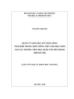 Quản lý giáo dục kỹ năng sống tích hợp trong môn tiếng việt cho học sinh tại các trường tiểu học quận tây hồ  thành phố hà nội 